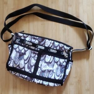 Lesportsac Bag, Adjustable strap